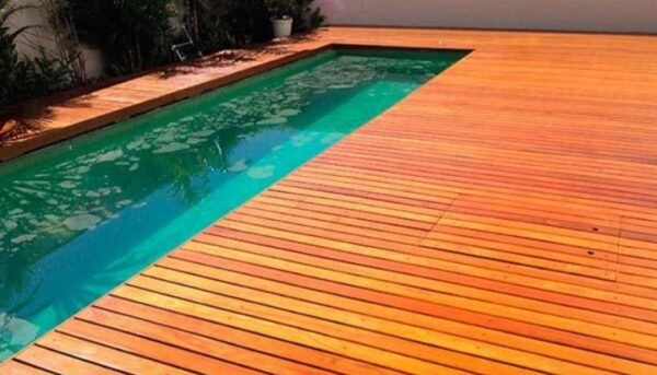 Deck de Madeira Cumaru Comercial